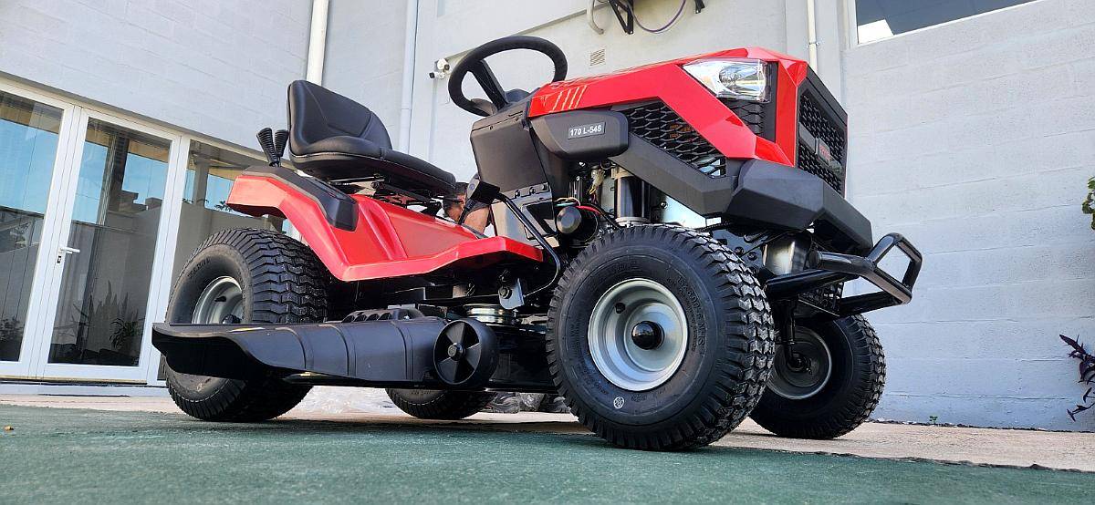 Tractor Corta Cesped 17hp TMC