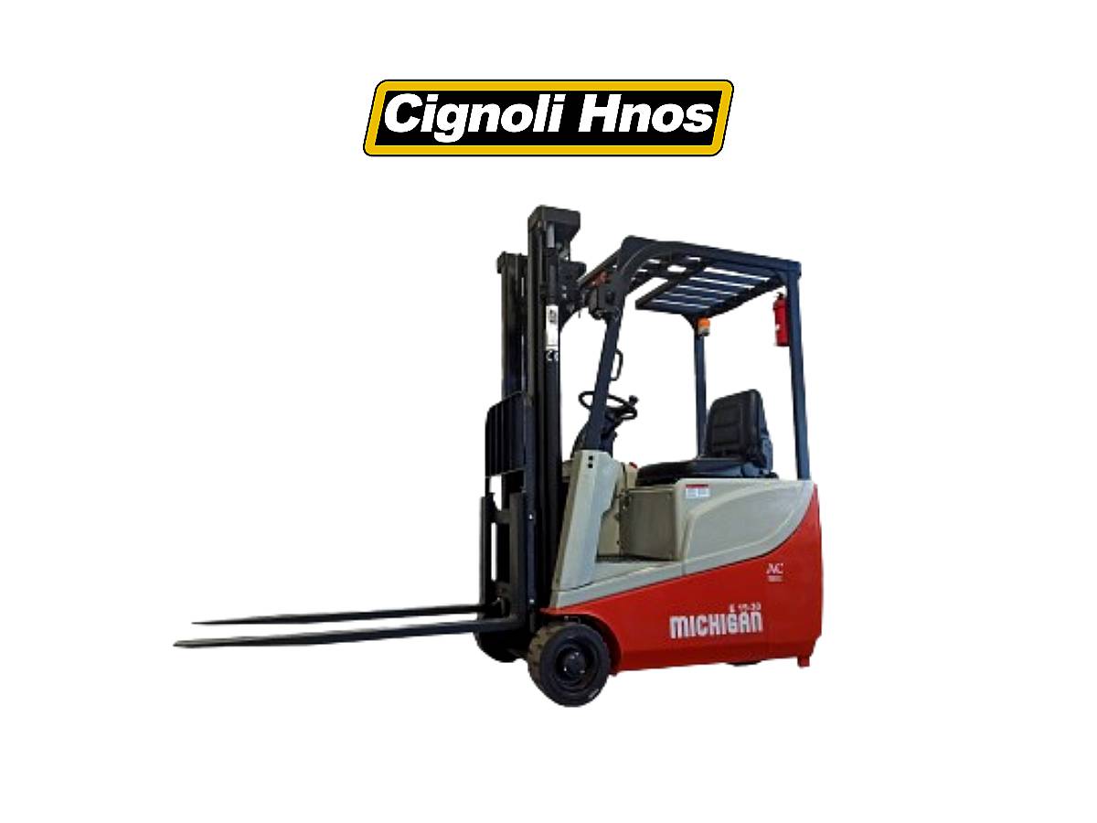 Autoelevador Eléctrico Michigan e 15 - 30