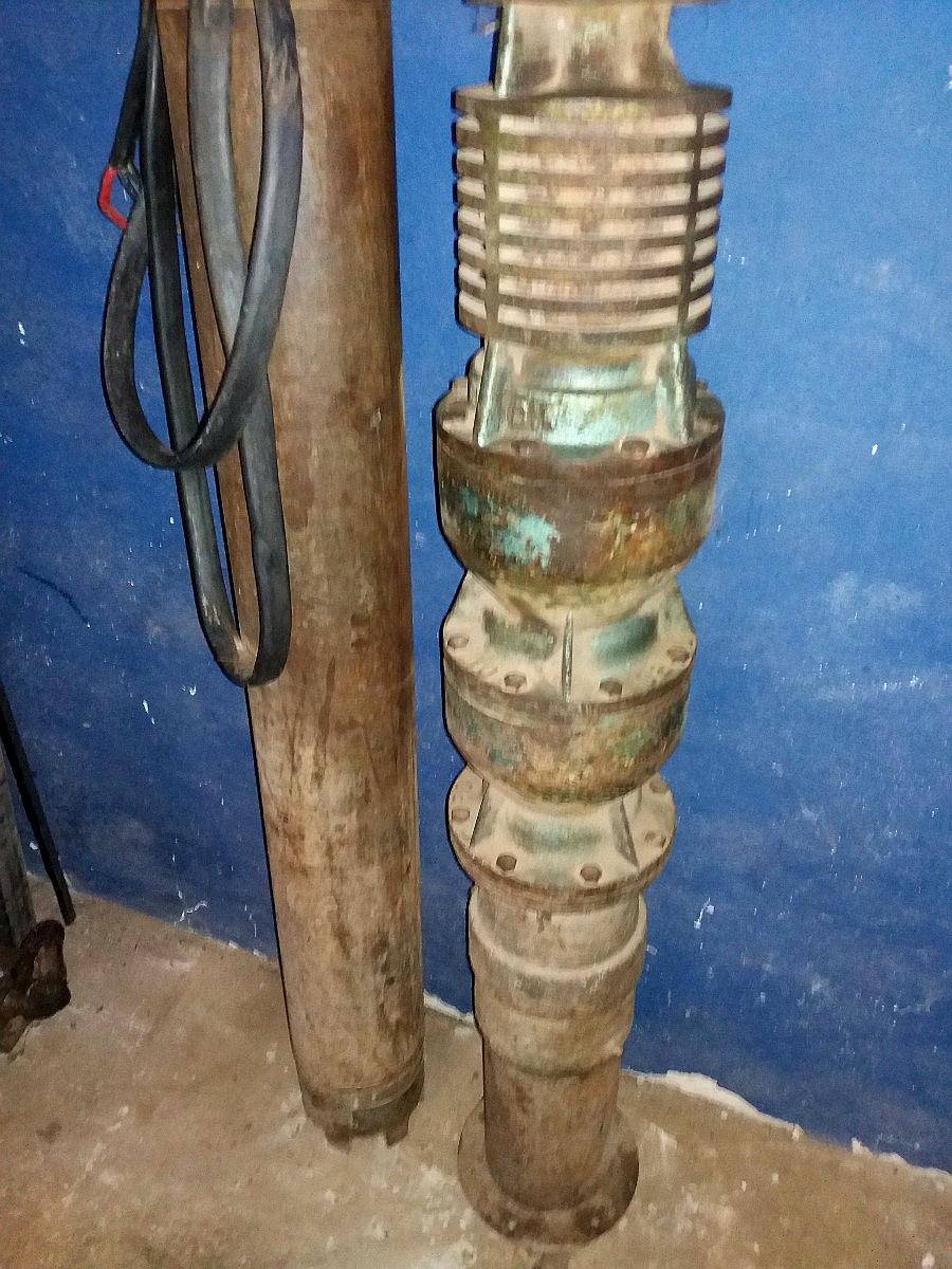 Bomba de Agua . Arrocera Sylwan .