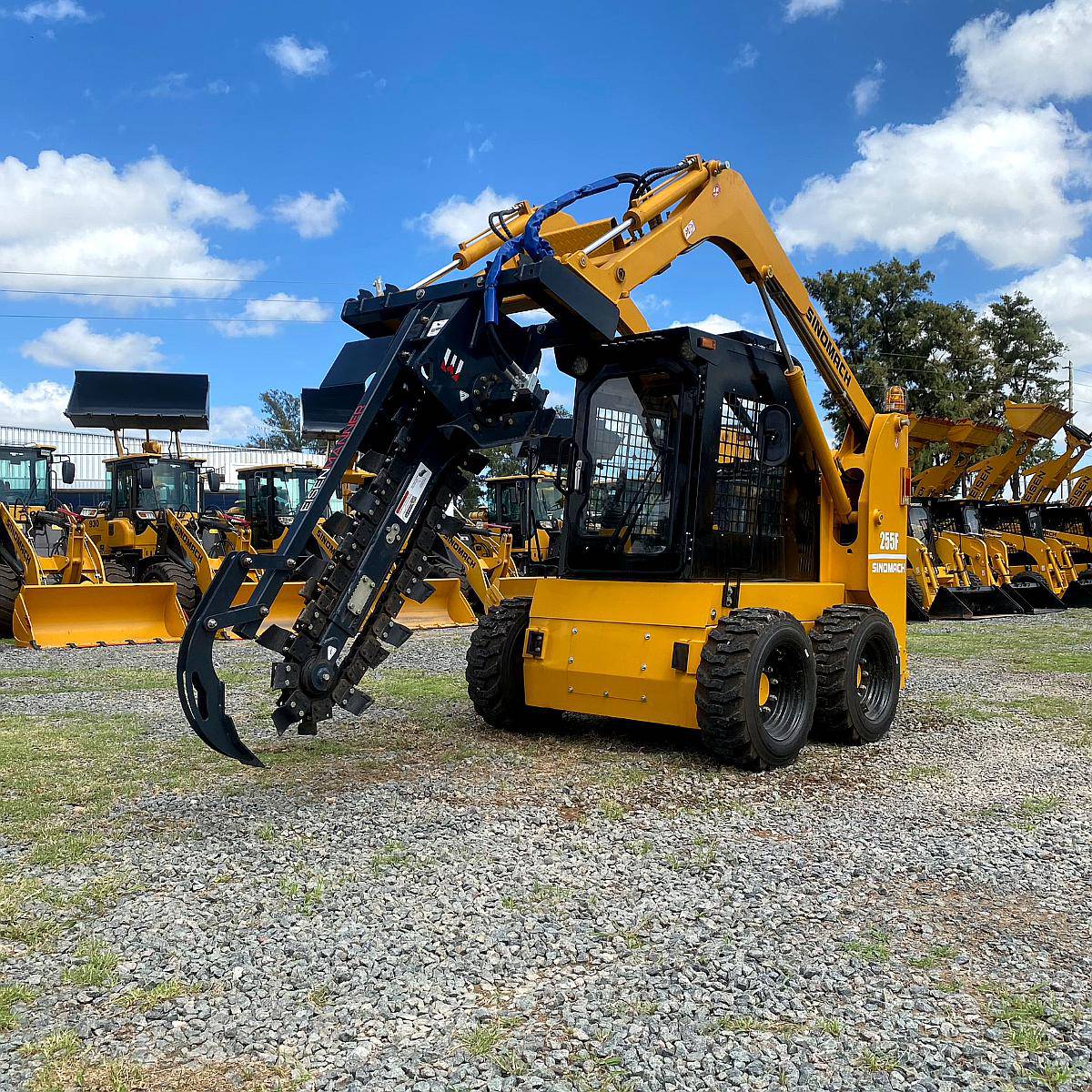 Minicargadora Zanjadora Sinomach 255f Cerrada A/A