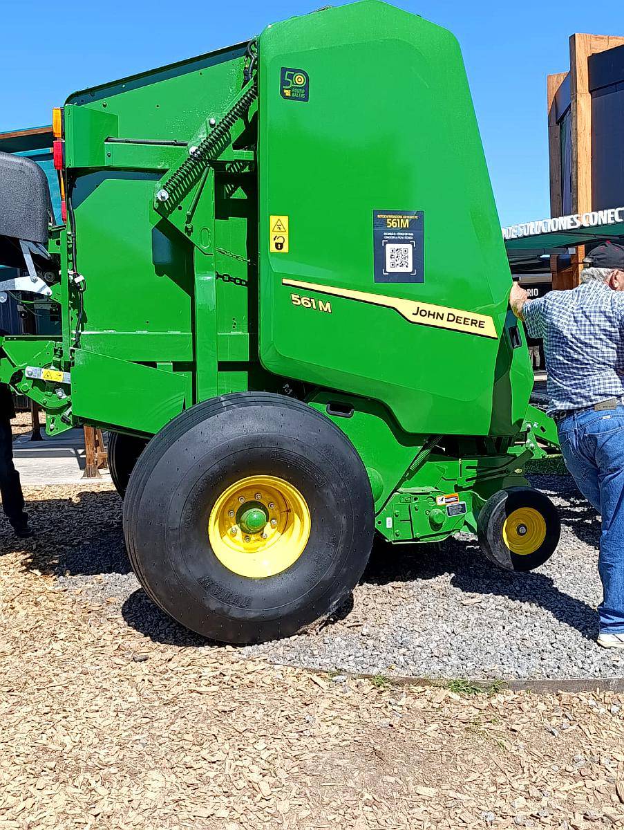 John Deere 561m Nueva. sin Cutter.