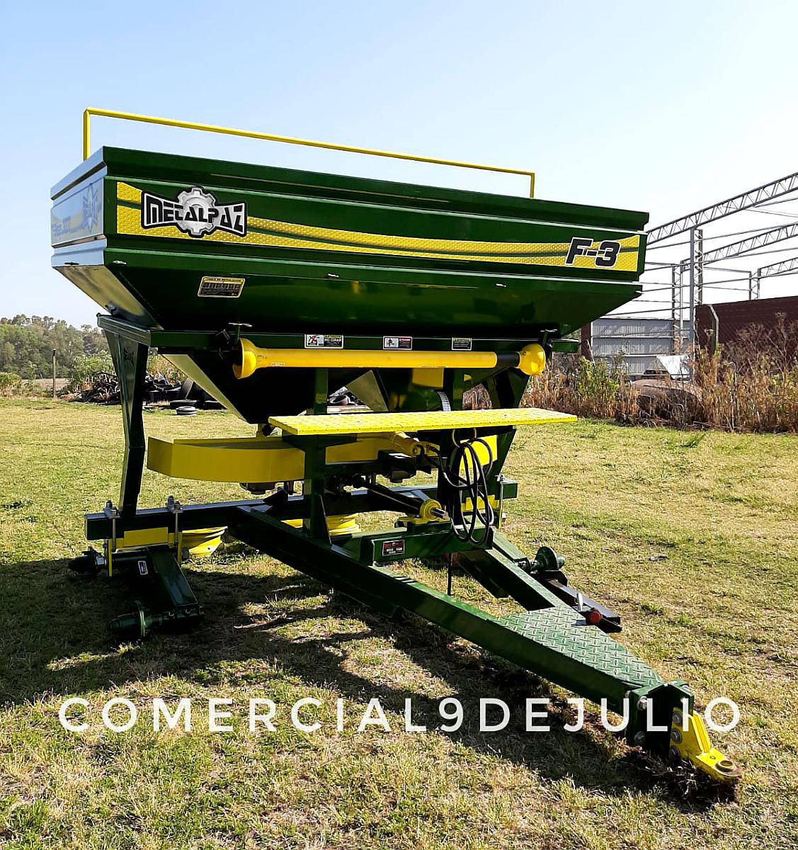 Fertilizadora de Arrastre Metalpaz Modelo F3 3000lts - Nuevo