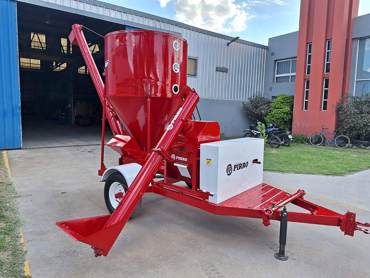 Moledora Vertical Distribuidor Pirro Modelo JP 92-8088 Usado