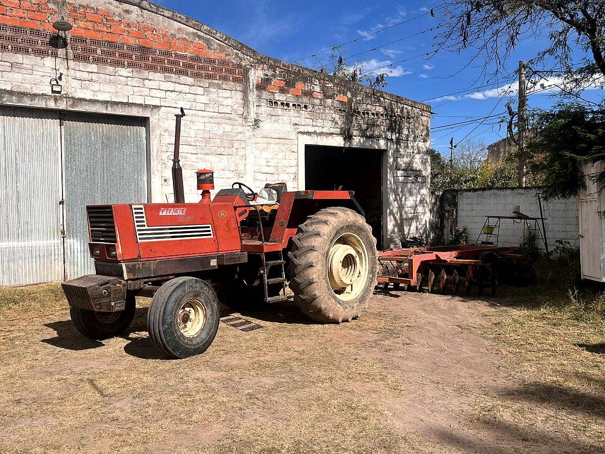 Tractor Fiat 1380 Traccion Simple