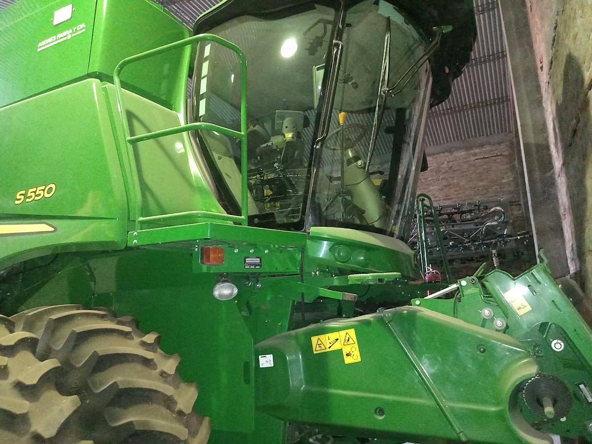 Cosechadora Jhon Deere S550