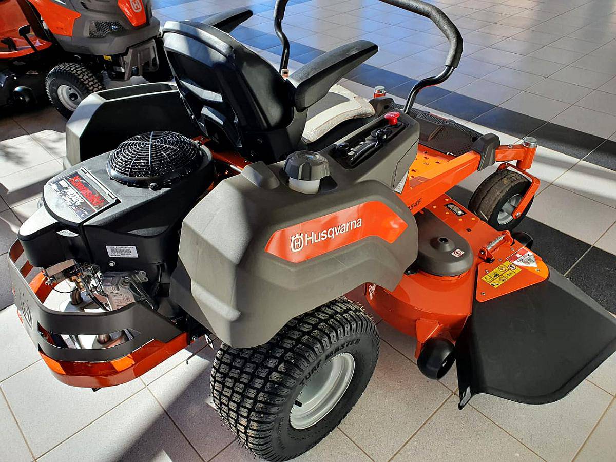 Radio Cero Husqvarna Z254f Motor Kawasaki