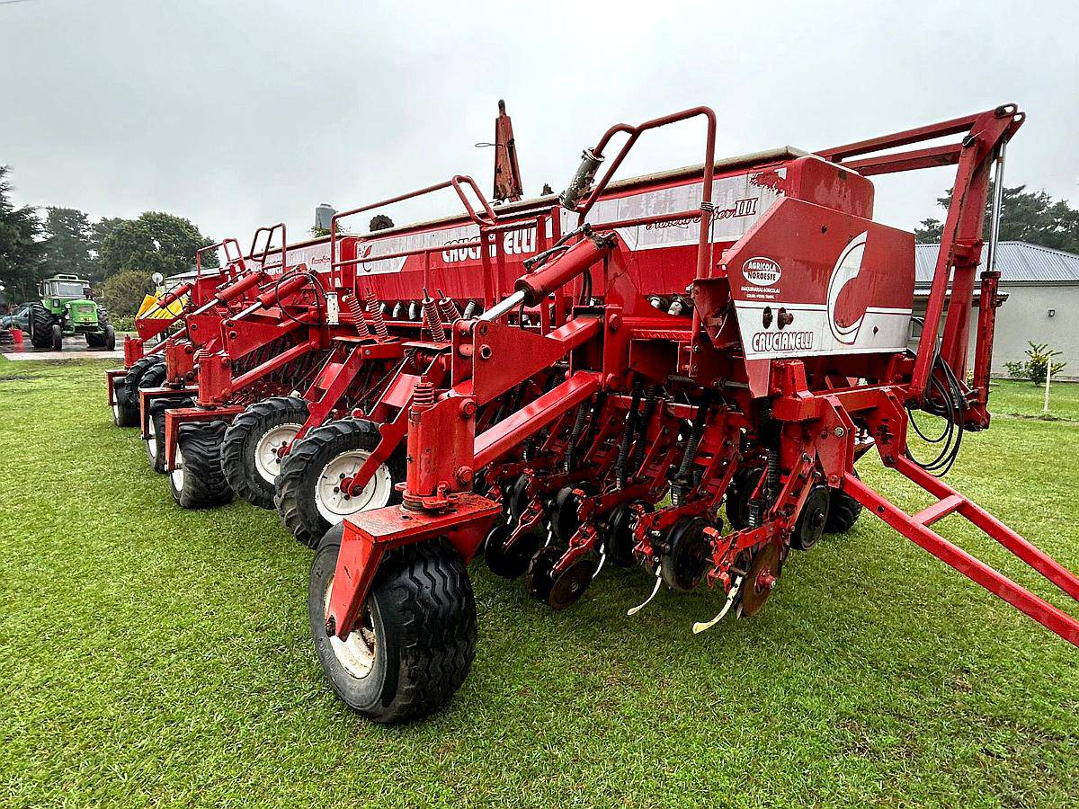 Semb Fino - Crucianelli Pionera 4820 - año 2008 - Monitor