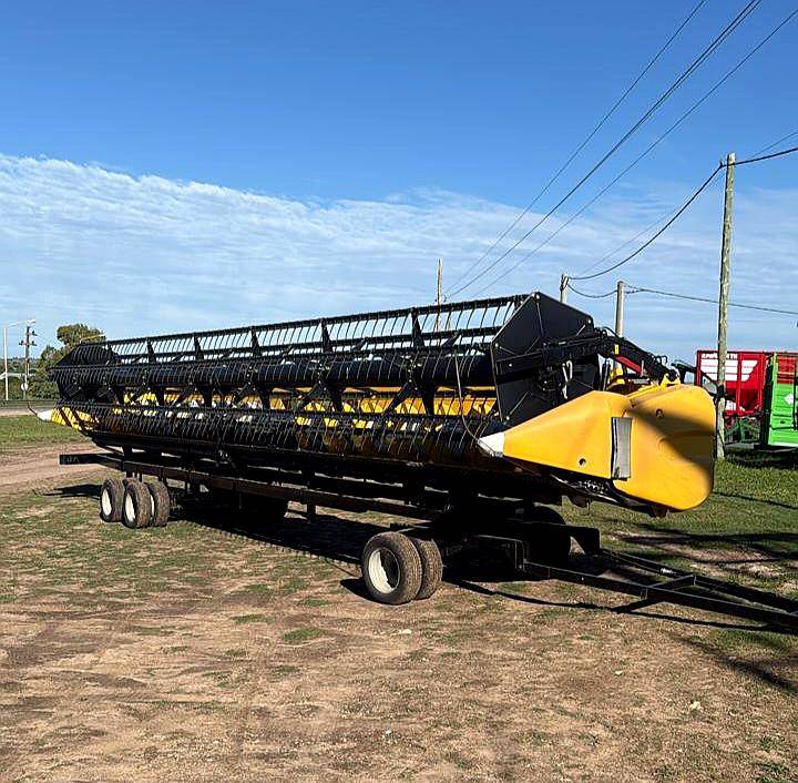 Plataforma New Holland 35 Pies 2024