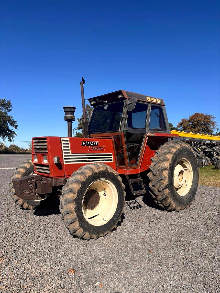 Tractor Fiat 780 Doble Tracción