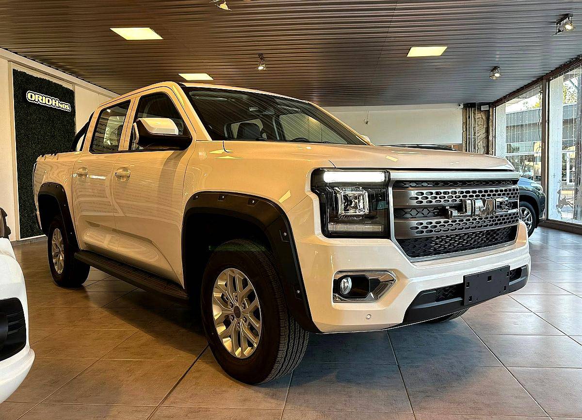 Jmc Grand Avenue 2.3 242hp Nafta A/T 4X2 GL 0km MY2026