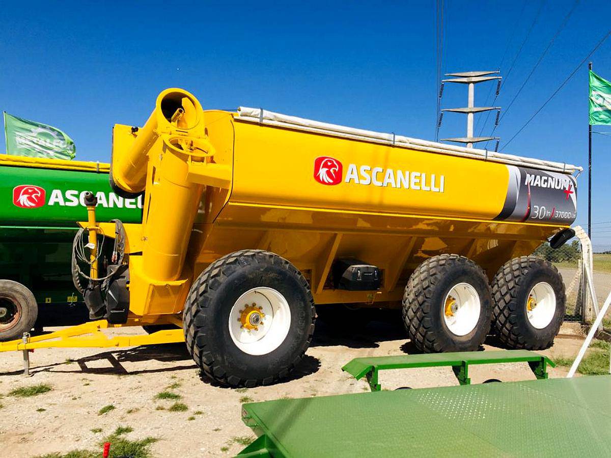 Tolva Autodescargable Ascanelli 30 TN .