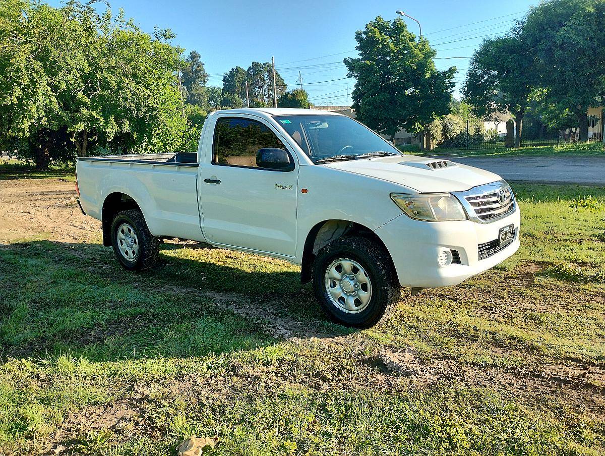 Toyota Hilux Cabina Simple 4X2 2012