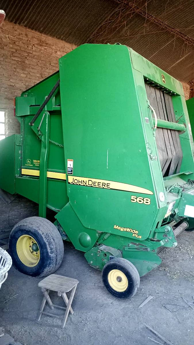 Rotoenfardadora John Deere 568mw