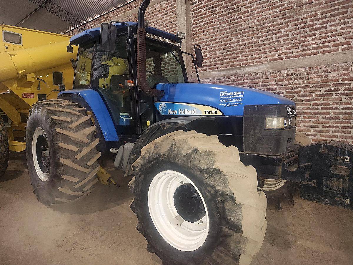 Tractor New Holland TM 150 Cabina ,DT , 11350hs 2010 Vigia