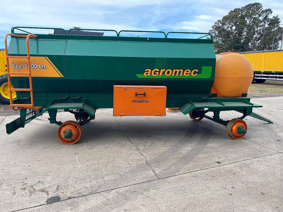 Tanque Combustible Comb 5000 Gasoil + 750 Agua - Agromec