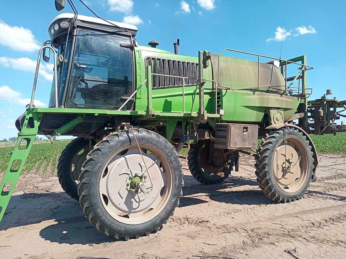 Pulverizadora Metalfor 3200 Serie Especial, Disponible