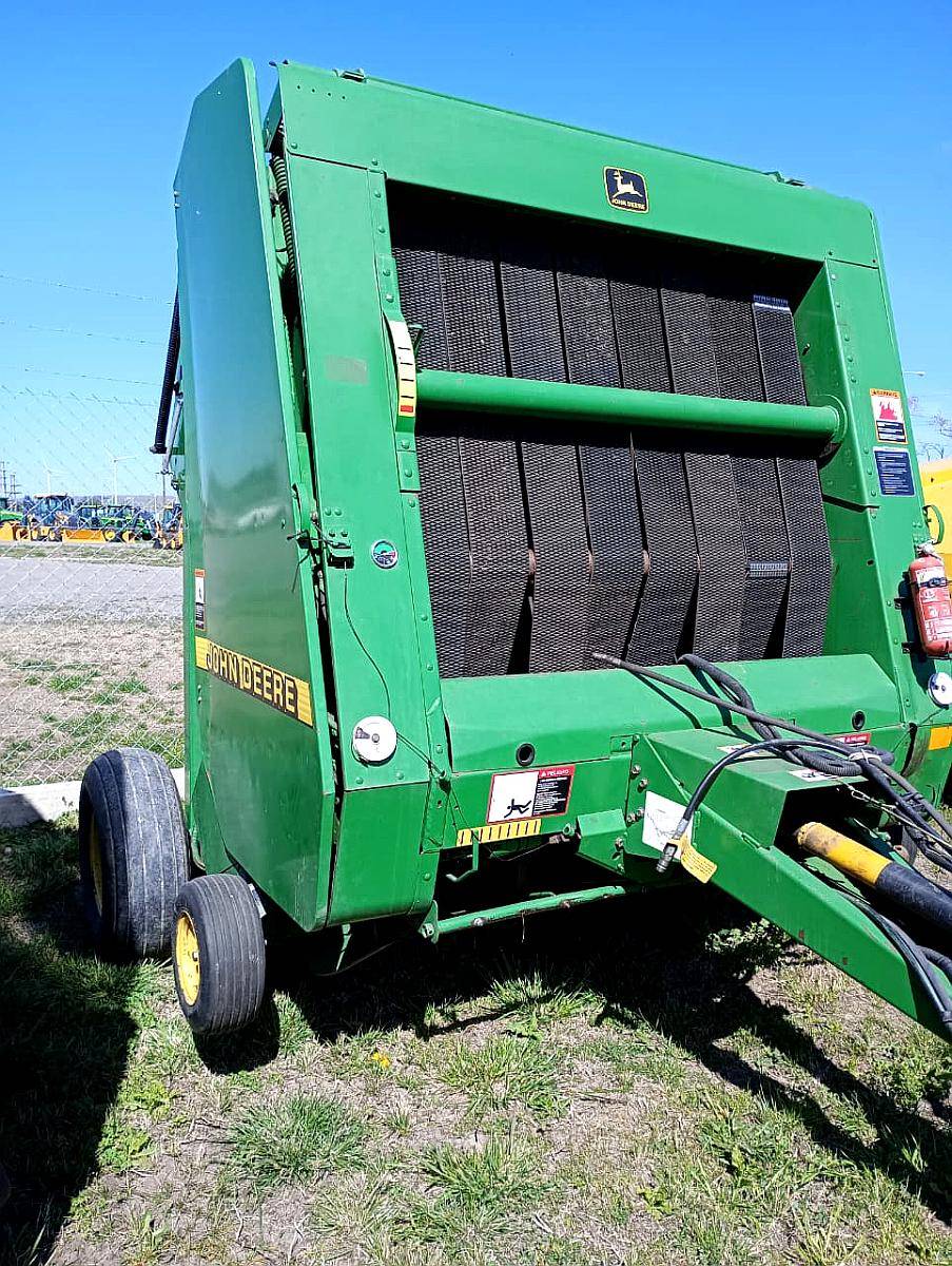 Rotoenfardadora John Deere 566 año 2000