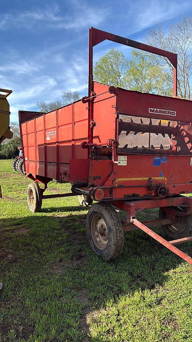 Acoplado Forrajero Mianero B400