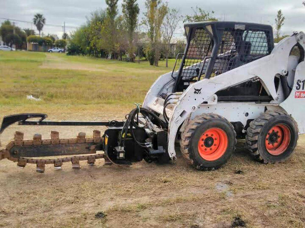 Zanjadora 1200 Clever para Minicargadora
