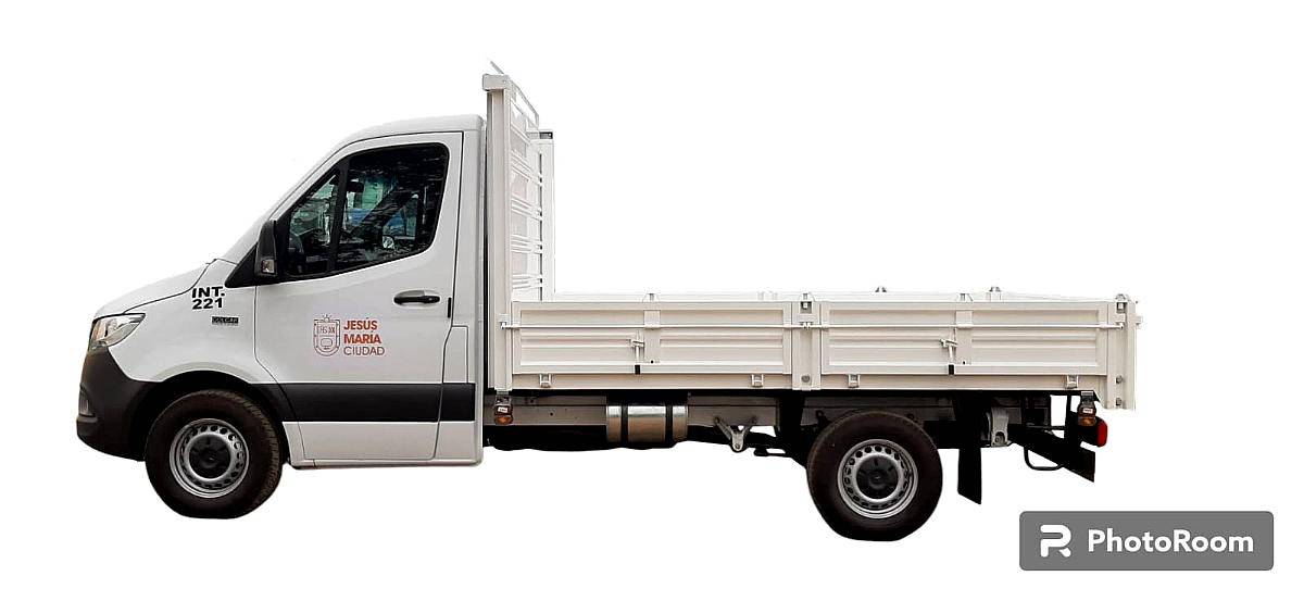 Carrocería Liviana 2.00m. X 4.00m. Baranda Volcable de 40cm