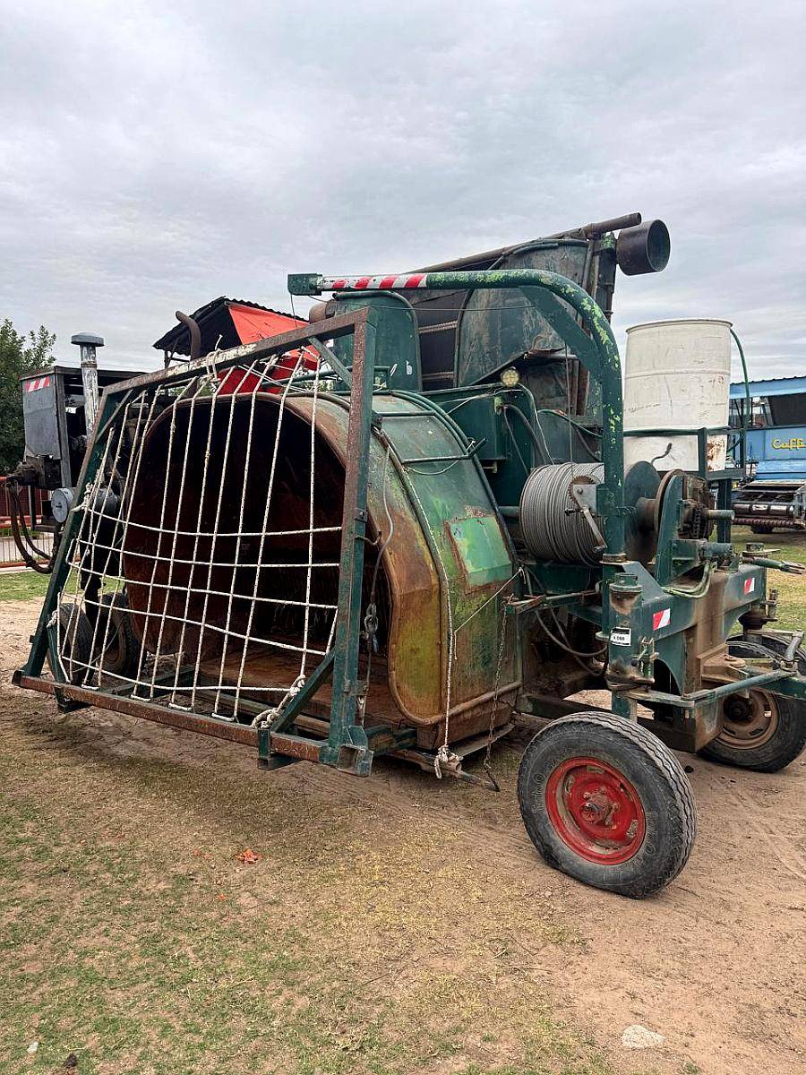 Embolsadora de Silaje Tecnoforraje Motor Deutz 9 Pies