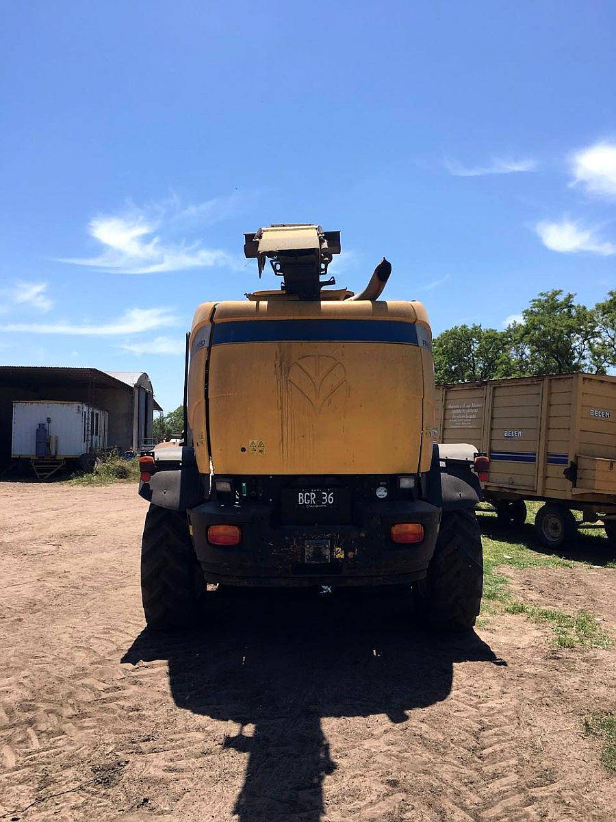 Picadora New Holland FR 9050 - Modelo 2010