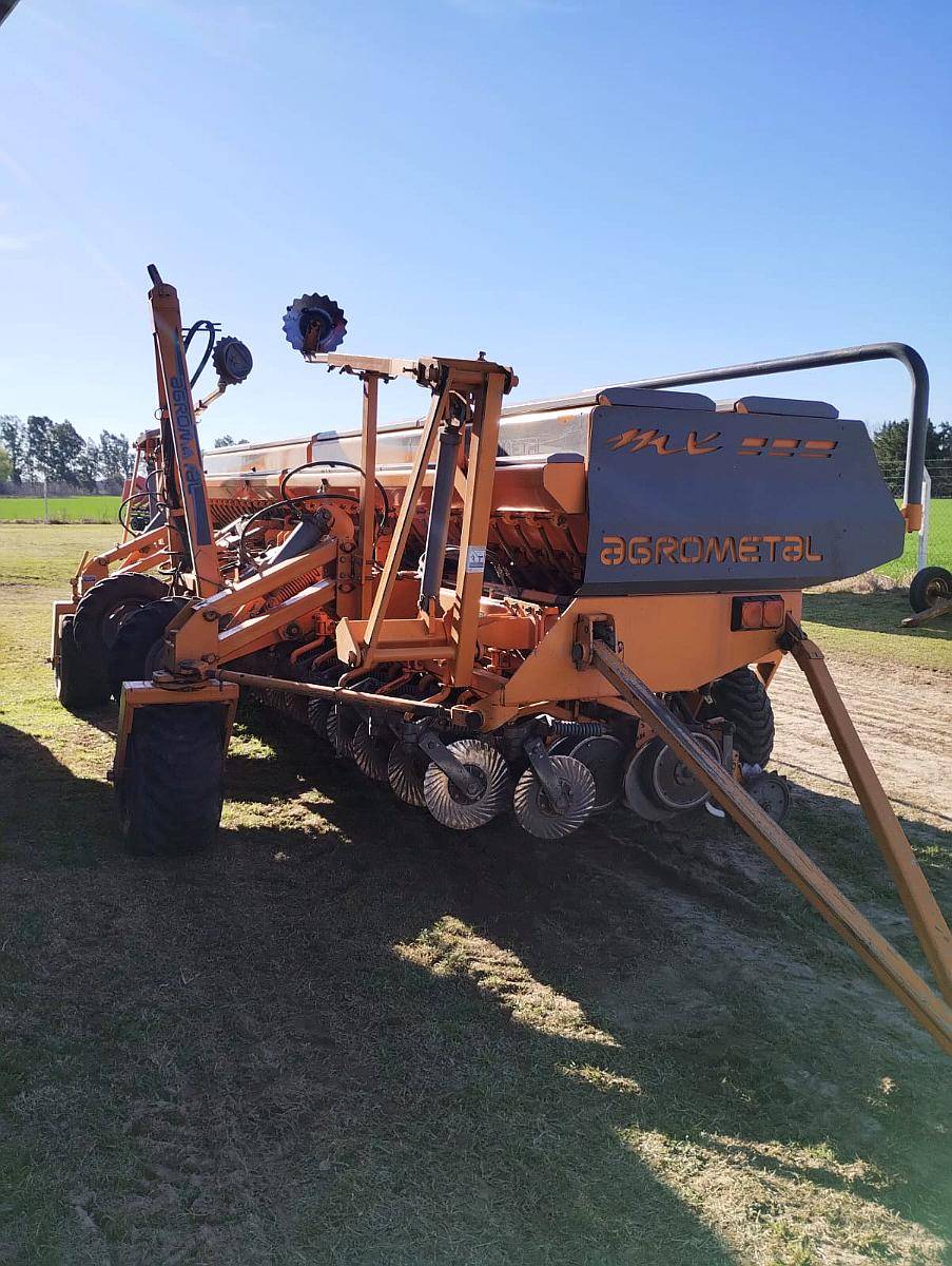 Agrometal MXY año 2011