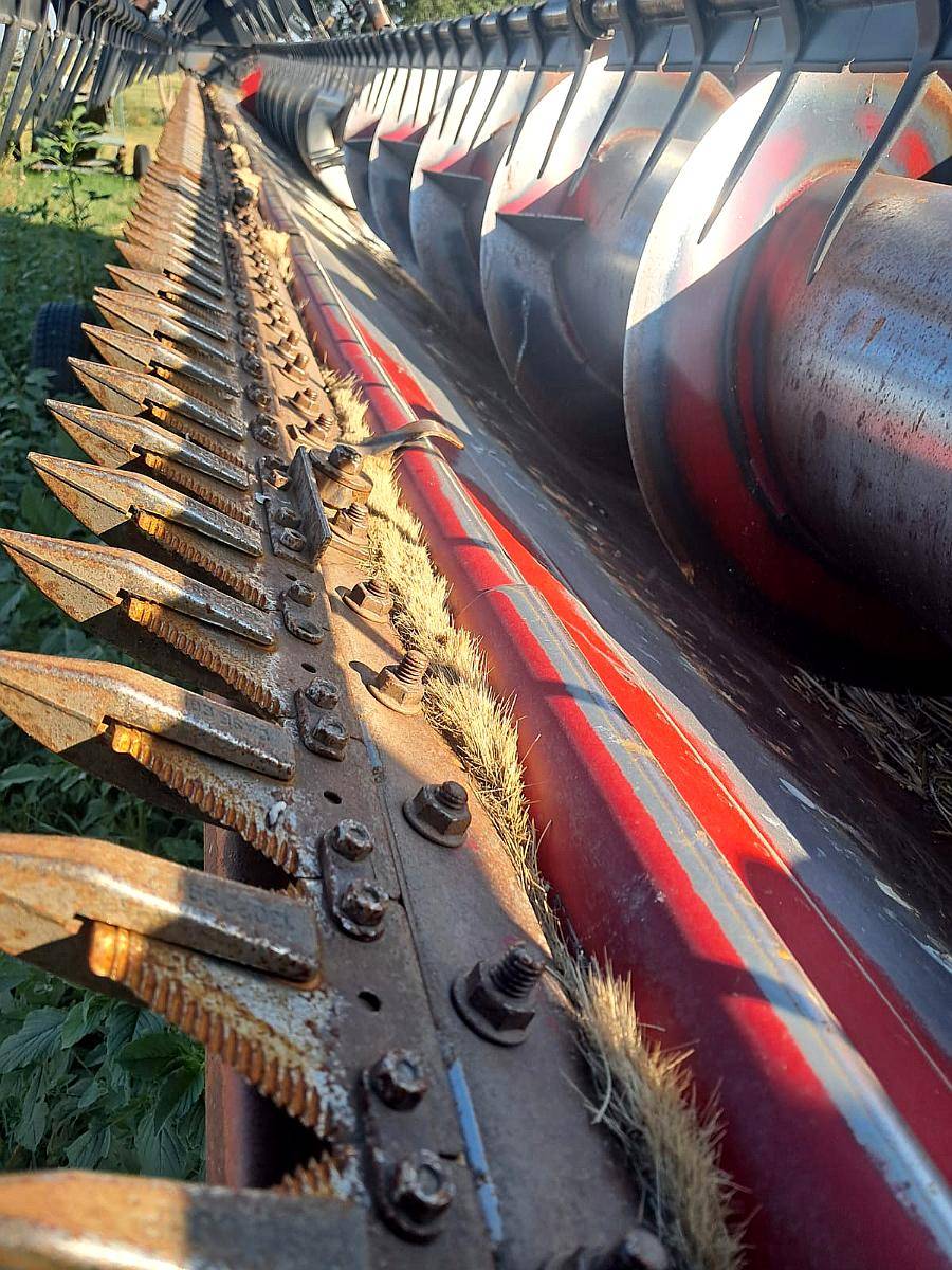 Cabezal Case IH Modelo 2020 año 2012 de 35 Pies con Carro