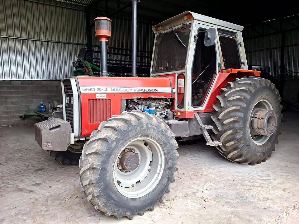 Tractor Massey Ferguson 1360 S-4