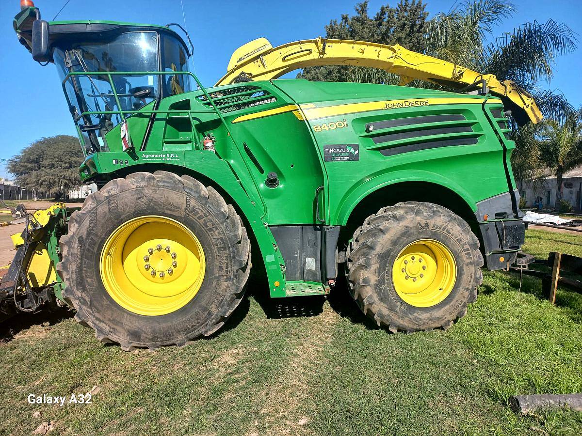 Picadora John Deere 8400