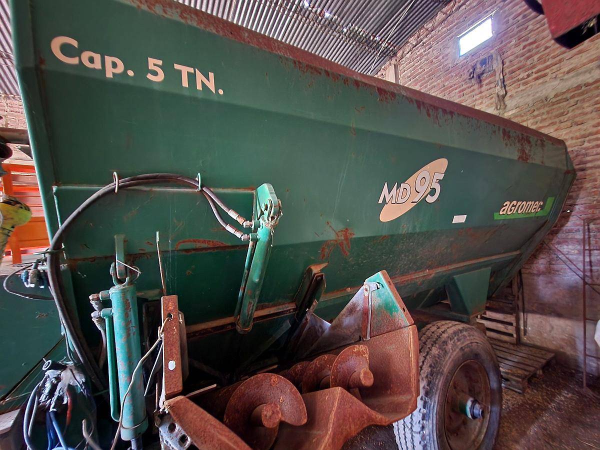 Mixer Agromec MD95 9,5 Metros Cubicos