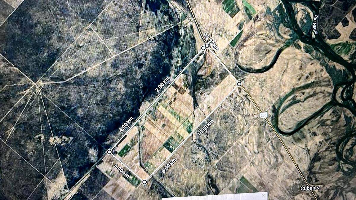 Campo en Venta con Canales de Riego.