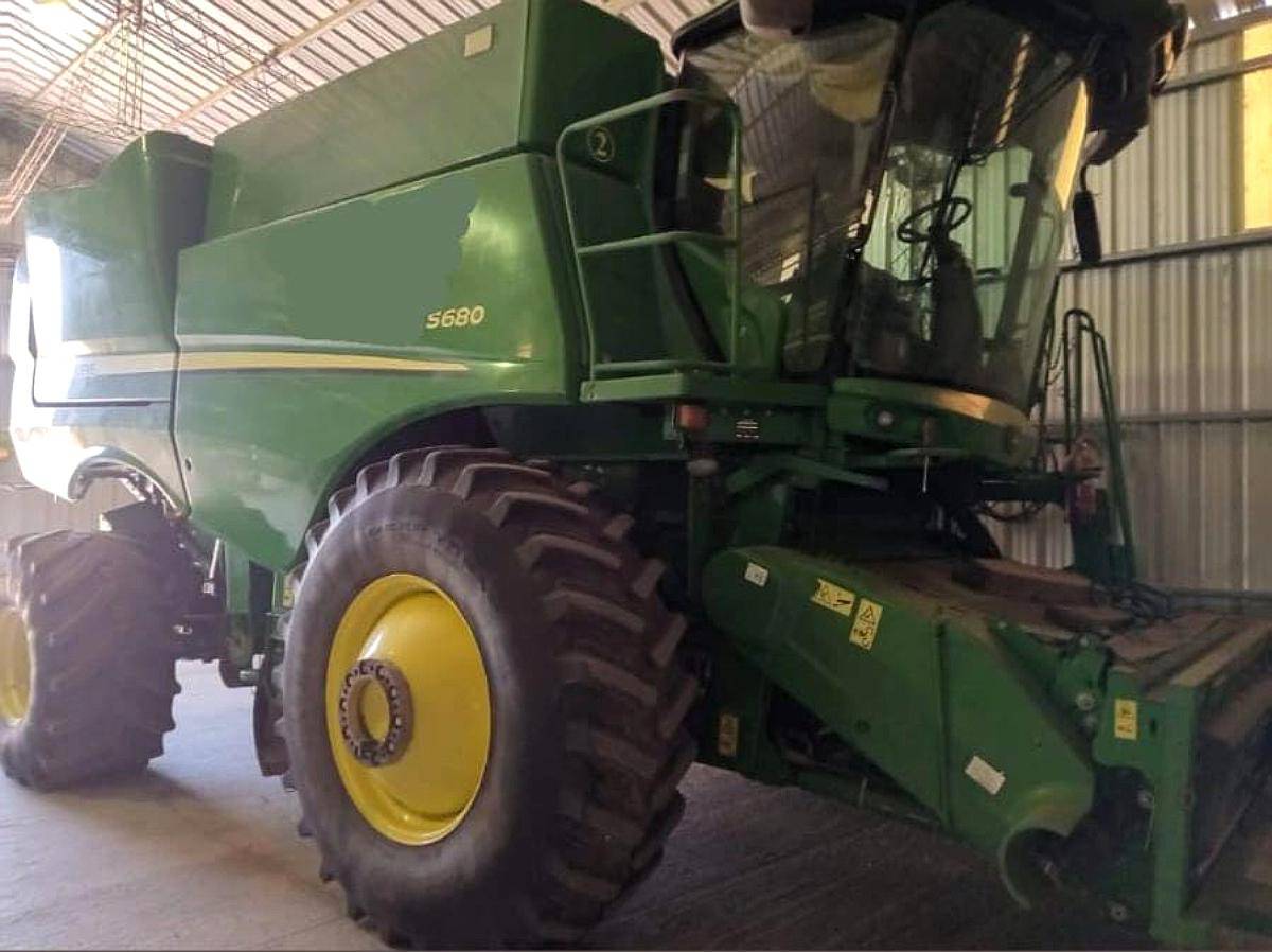 Cosechadora John Deere S680 año 2016