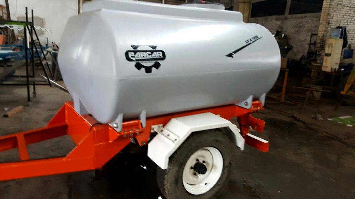 Tanque De Agua Para Car Wash Mobile Tanque para Agua MOVIL.1800 Lts. - u$s 3.490 - Agroads (cod: 84047)