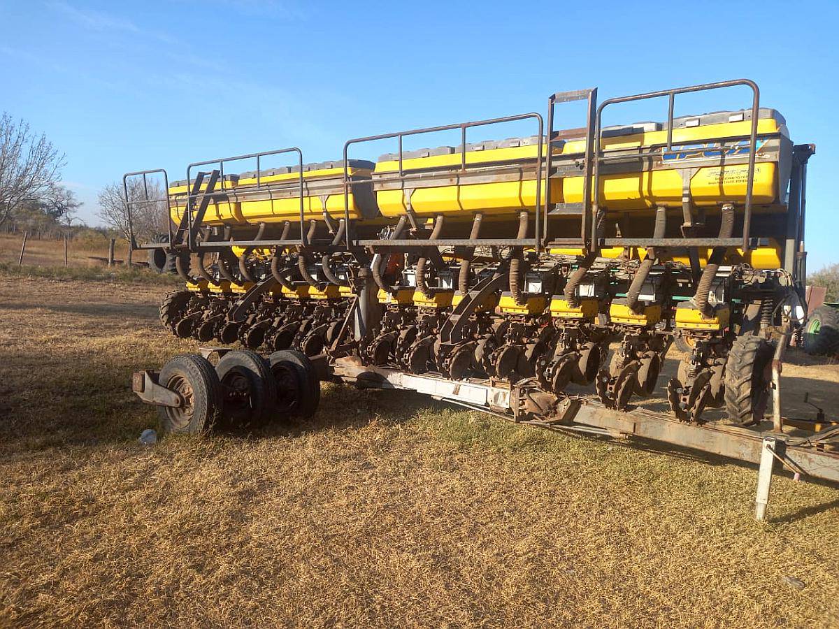 Sembradora Grano Grueso Pla AGP2414