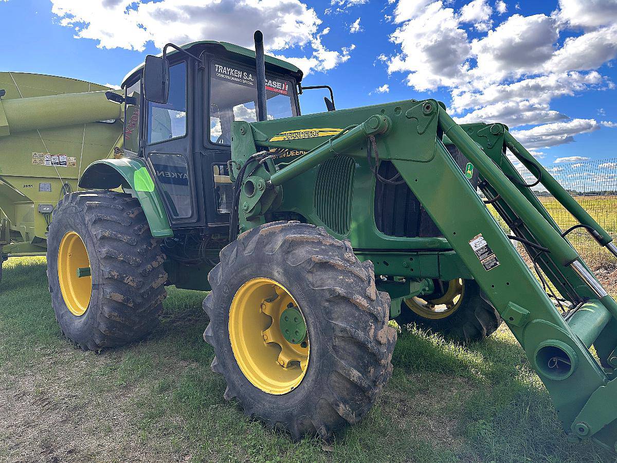 Tractor John Deere 6615 125hp - Pala JD - Motor a Estrenar