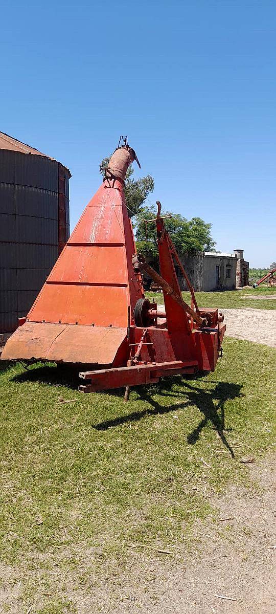 Picadora de Forrajes Mainero