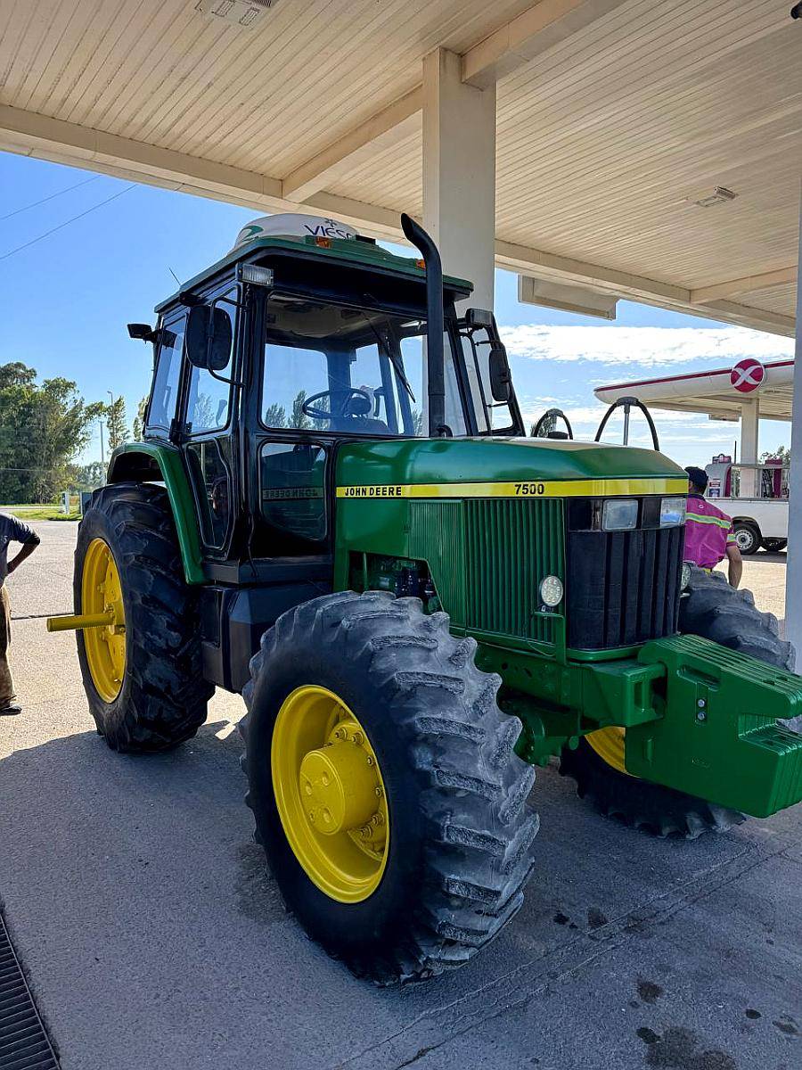 John Deere 7500, Cabina con Climatizador