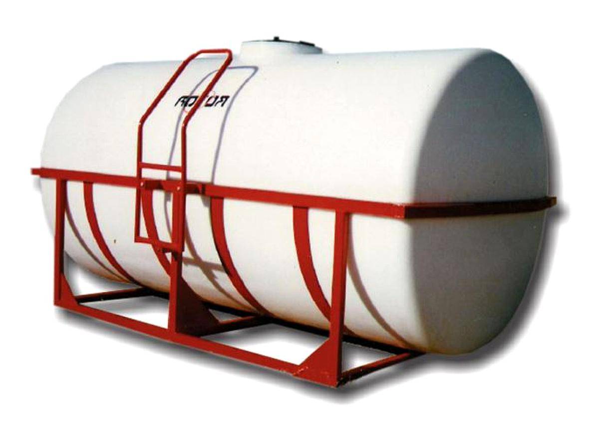 Tanque Horizontal con Cuna Metálica 6.700 Lts - Rotor