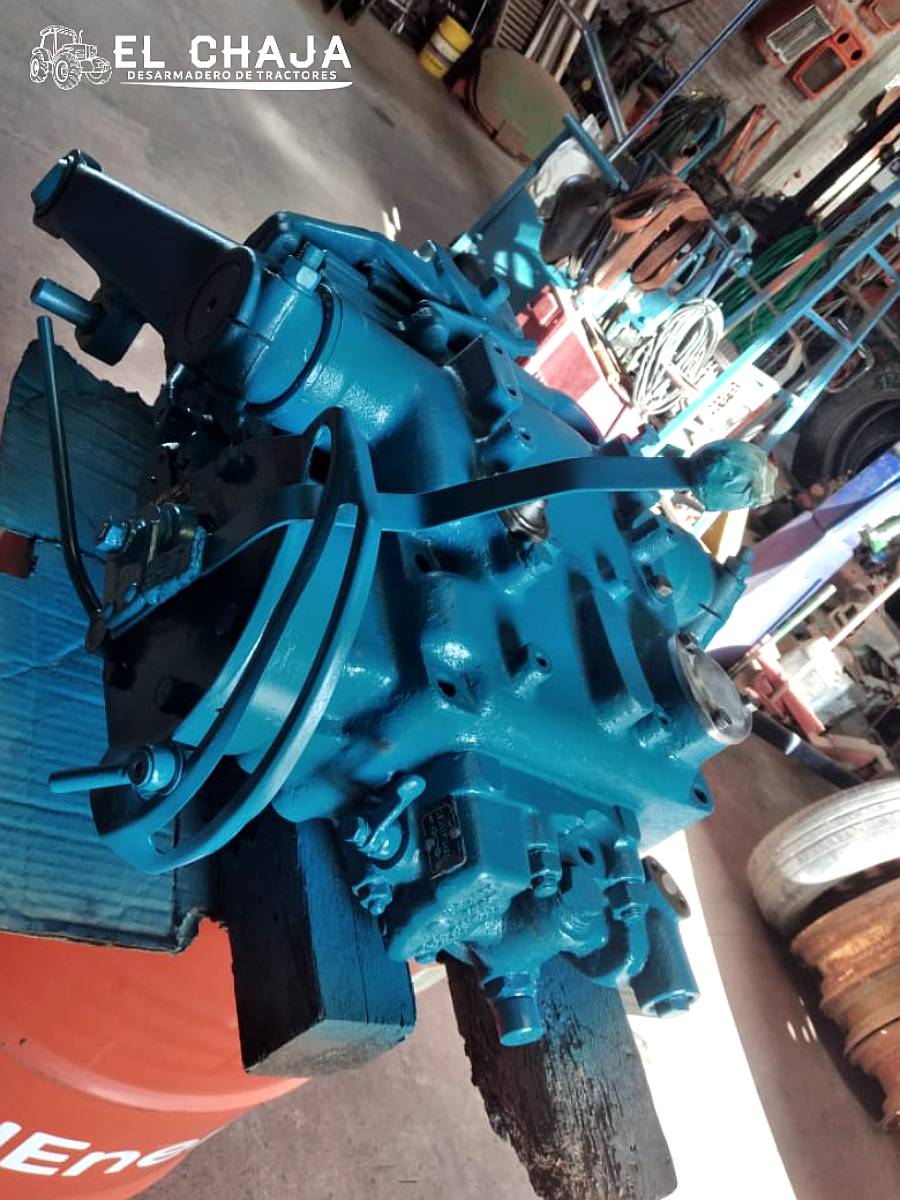 Tres Puntos Fiat 700