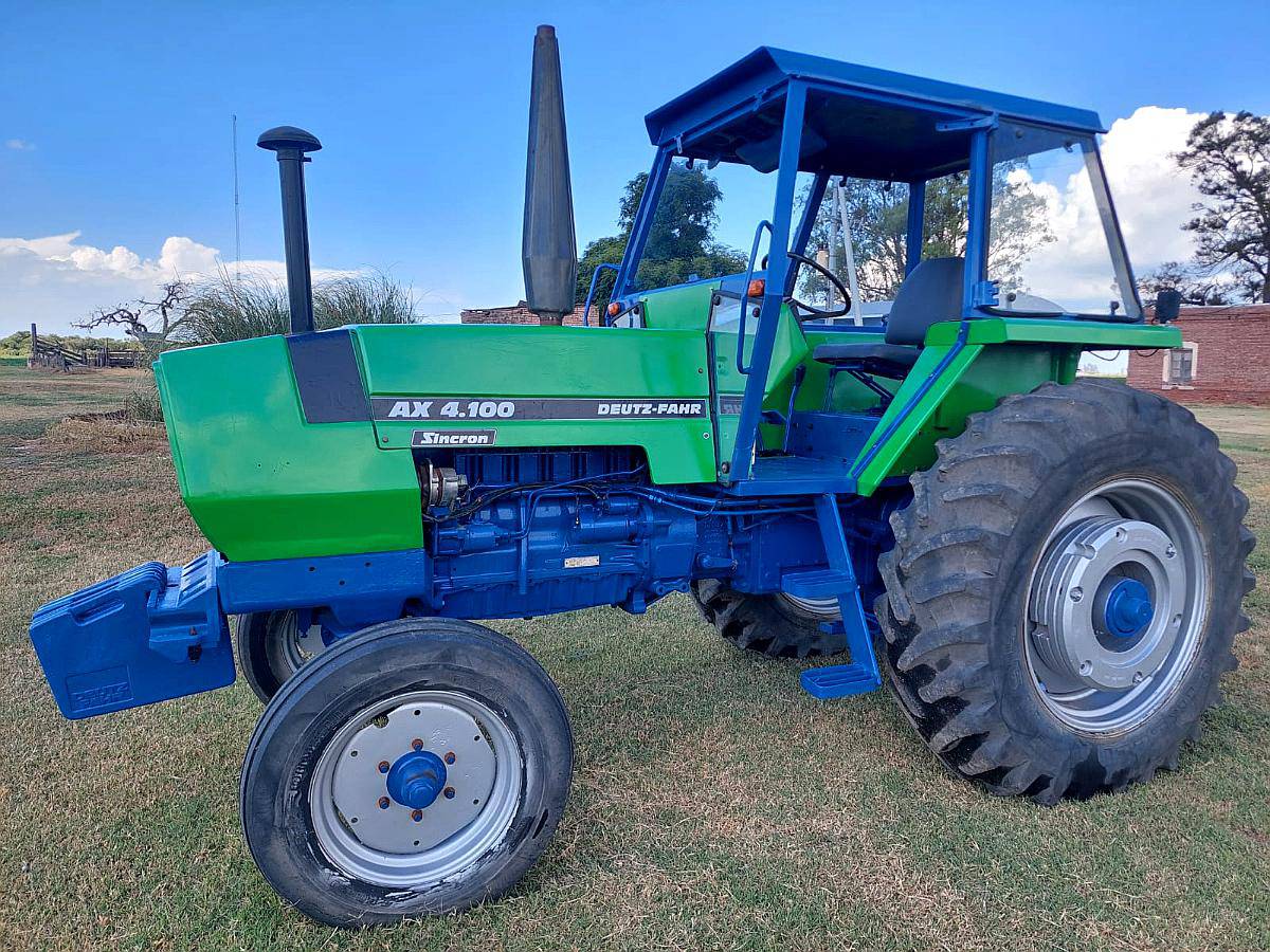 Tractor Agrícola Deutz AX100