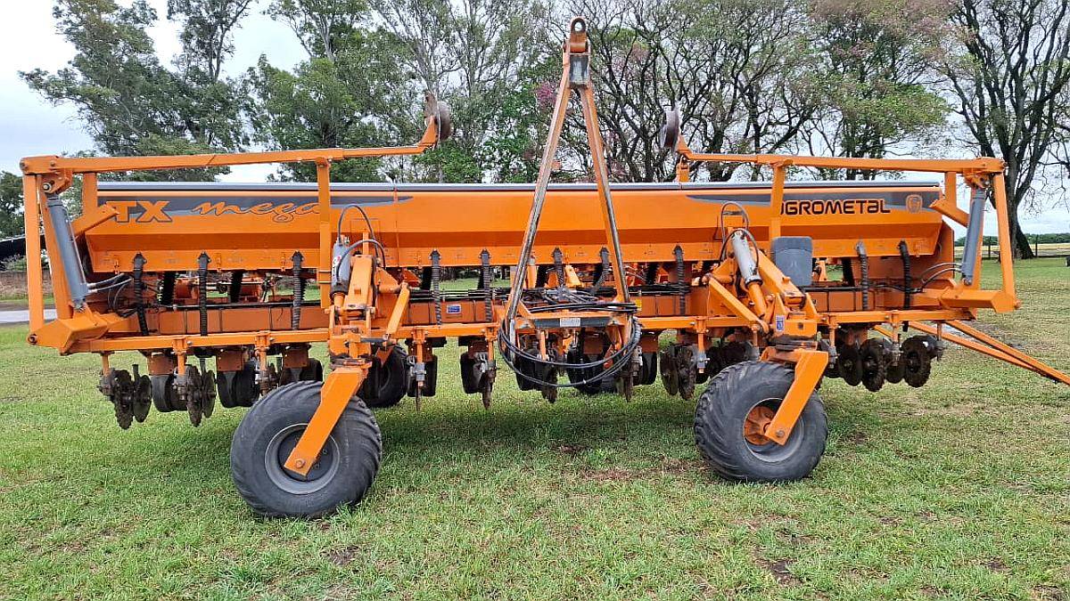 Sembradora Grano Grueso Agrometal 13-52