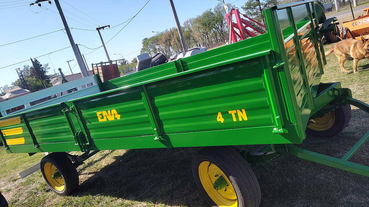 Acoplado Playo ENA 4 Metros