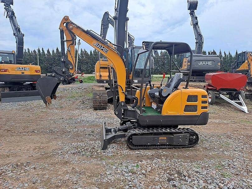 🚜 Mini Excavadora Jiahe JH22 – Lista para Trabajar 🚜