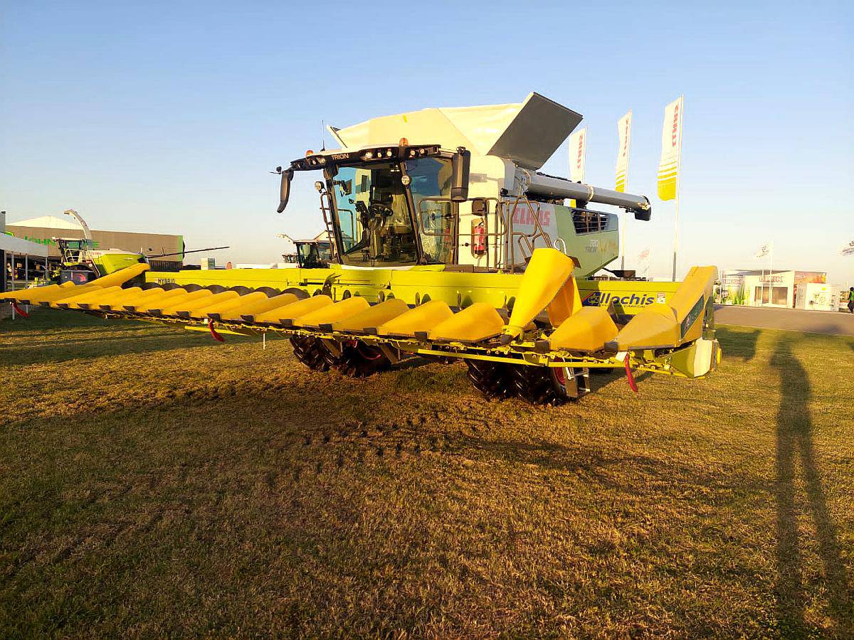 Cosechadora Claas Trion 720