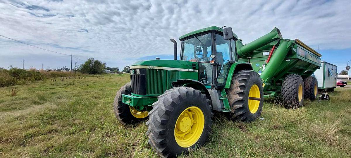 Tractor John Deere 7505