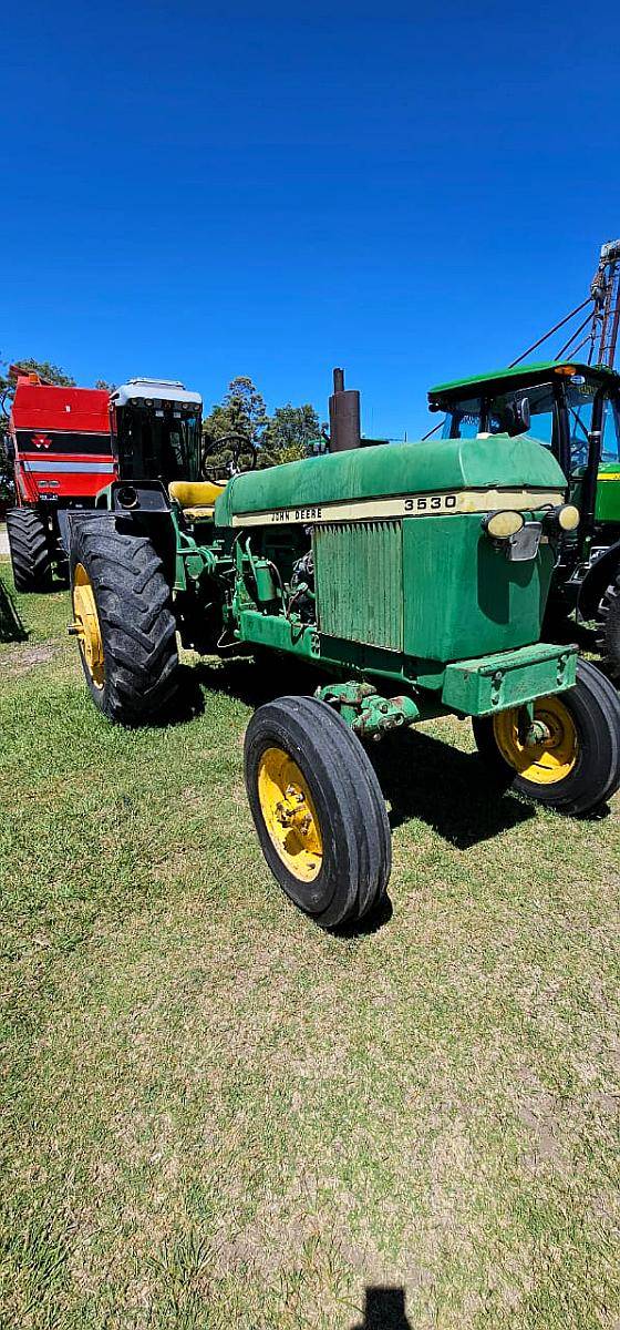 Tractor John Deere 3530, 105hp, 2wd, Paton, 1980.