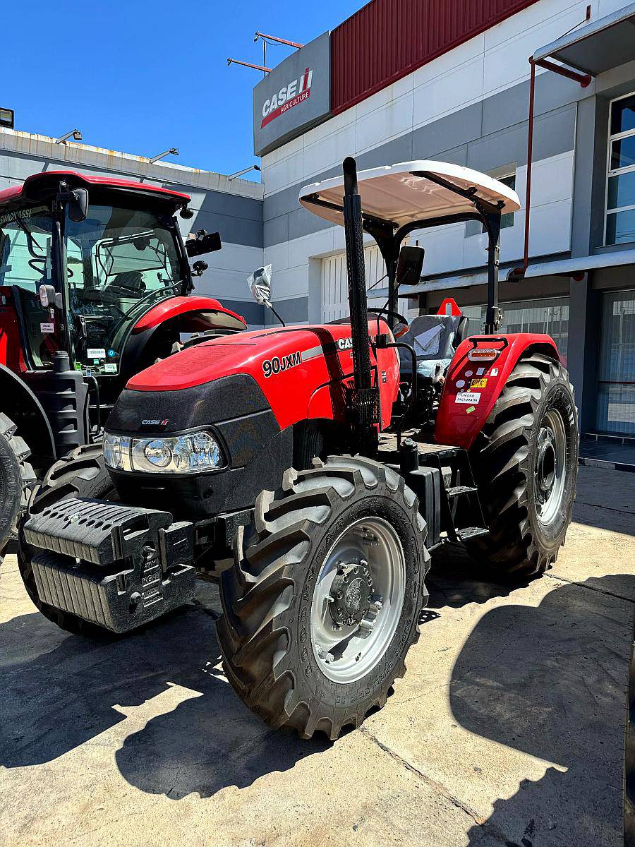 Tractor Case IH Farmall JMX 90 4 WD Straddle