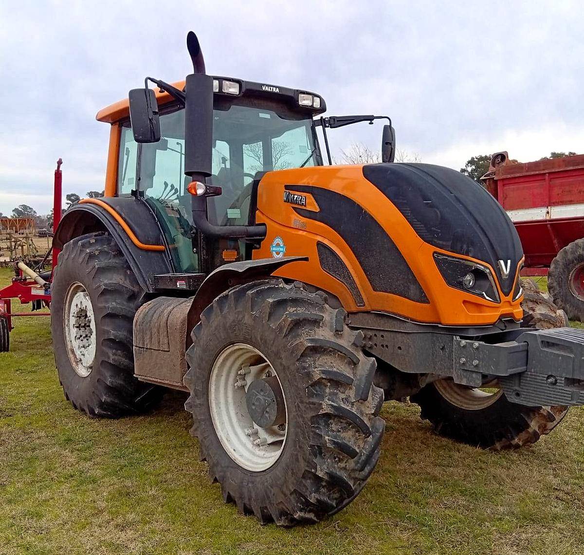 Valtra BH154 Cabina con Aire