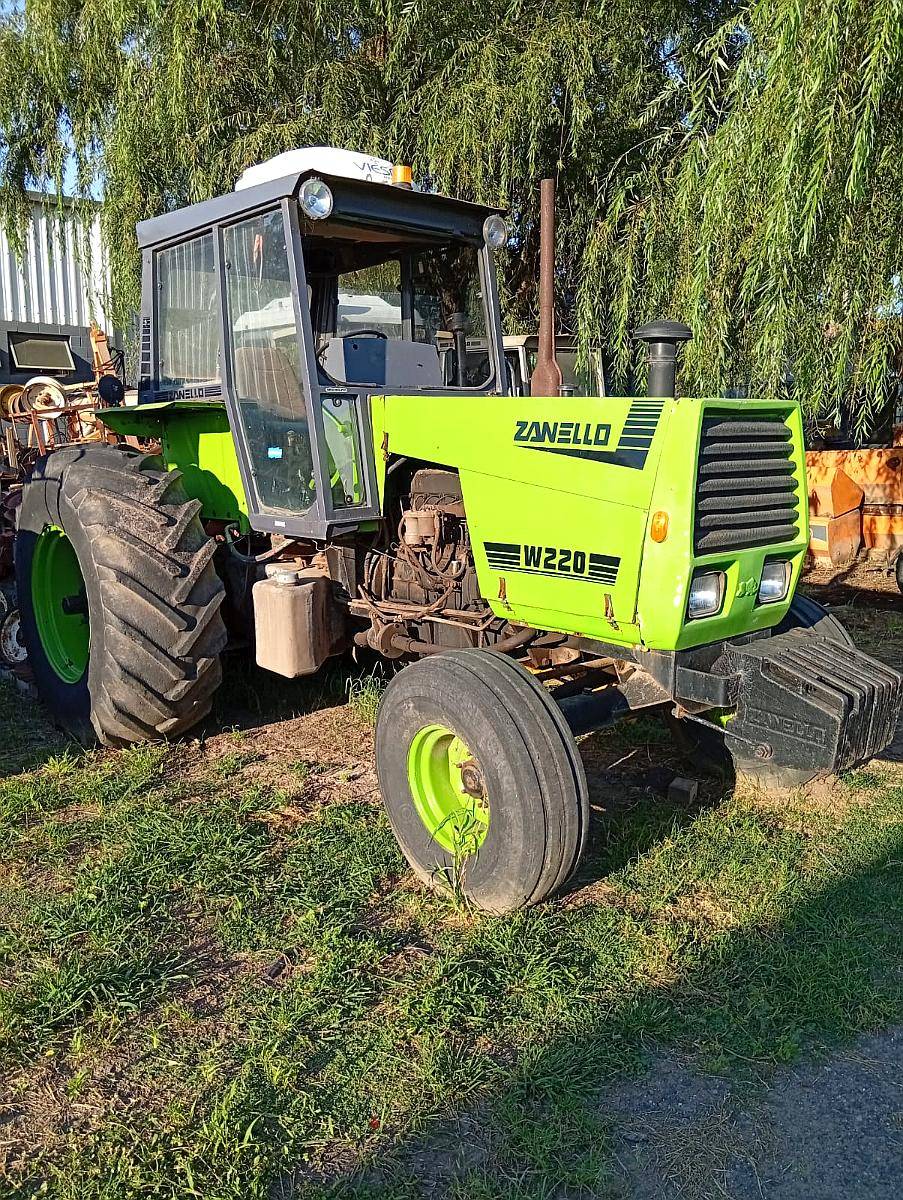 Tractor Zanello W 220